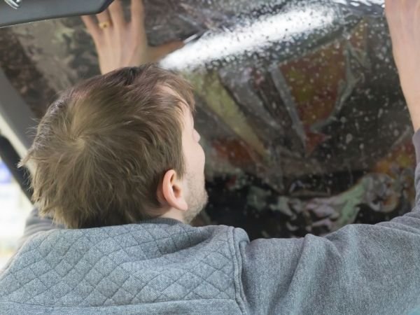 Aumente o conforto térmico com película refletiva em Maringá