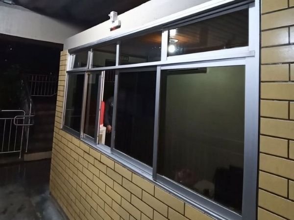 Melhore o conforto térmico com película fumê em Flórida PR