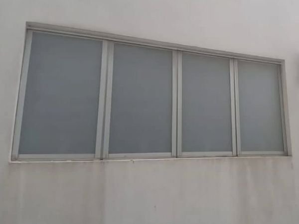 Aumente o isolamento solar com película refletiva em Mandaguaçu