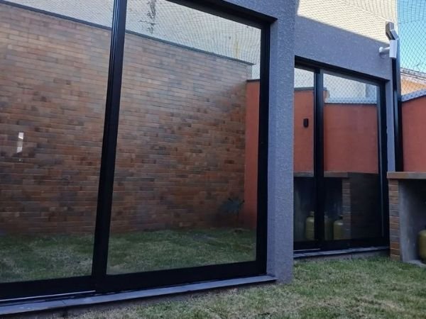 Película de Proteção Sisofilme Cidade Monções Maringá Película de Proteção para Janelas estilo Insulfilm em Cidade Monções Maringá